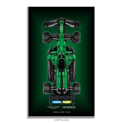 F1 Aston Martin Aramco AMR25 LEGO Technic 42240 – Style Vert dégradé, finition Cadre aluminium noir – fond vert dégradé logos Aston Martin Aramco – Tableau mural aluminium Kadris