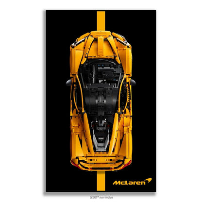 McLaren P1 LEGO 42172 – Style Bande Verticale Noir, finition Cadre aluminium noir – Fond noir avec bande verticale dorée, sans vis apparentes – Tableau mural aluminium Kadris