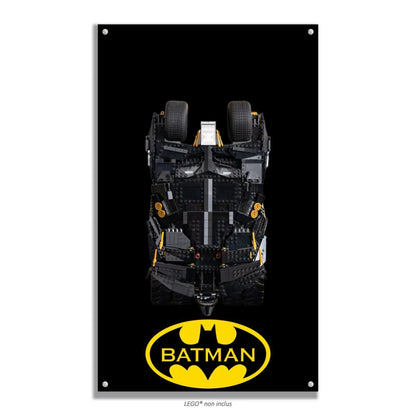 Batmobile Tumbler LEGO 76240 – Style Logo Combiné Texte Intégré, finition Entretoises – Fond noir pur, texte BATMAN intégré au bat-signal en bas, vis aux 4 coins – Tableau mural aluminium Kadris