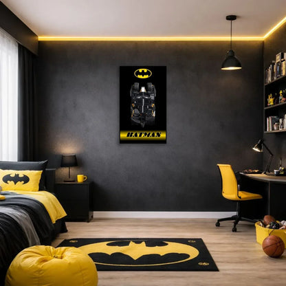 Batmobile Tumbler LEGO 76240 – Style Logo Bat-Signal Texte Doré – Photo installée au mur dans une chambre thématique Batman – Tableau mural aluminium Kadris