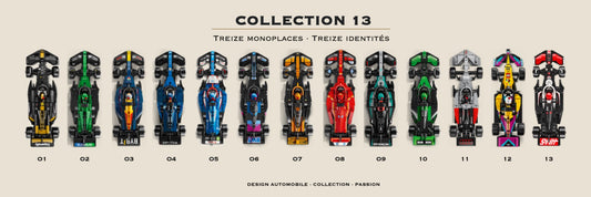 F1 Speed Champions 13 écuries LEGO® 77242-77259 – Style Collection 13 – Vue de face, set en place – Tableau mural Kadris®