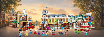 Main Street U.S.A. LEGO® 43302 – Décor Golden Hour – Set LEGO® en place dans le meuble – Fond de meuble aluminium Kadris®