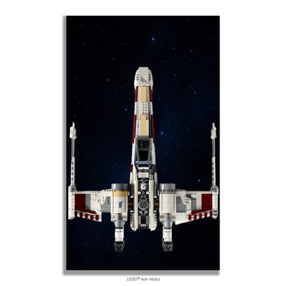 Chasseur X-Wing LEGO Star Wars 75355 – Style Espace étoilé bleu, finition Entretoises – fond espace étoilé bleu nuit – Tableau mural aluminium Kadris